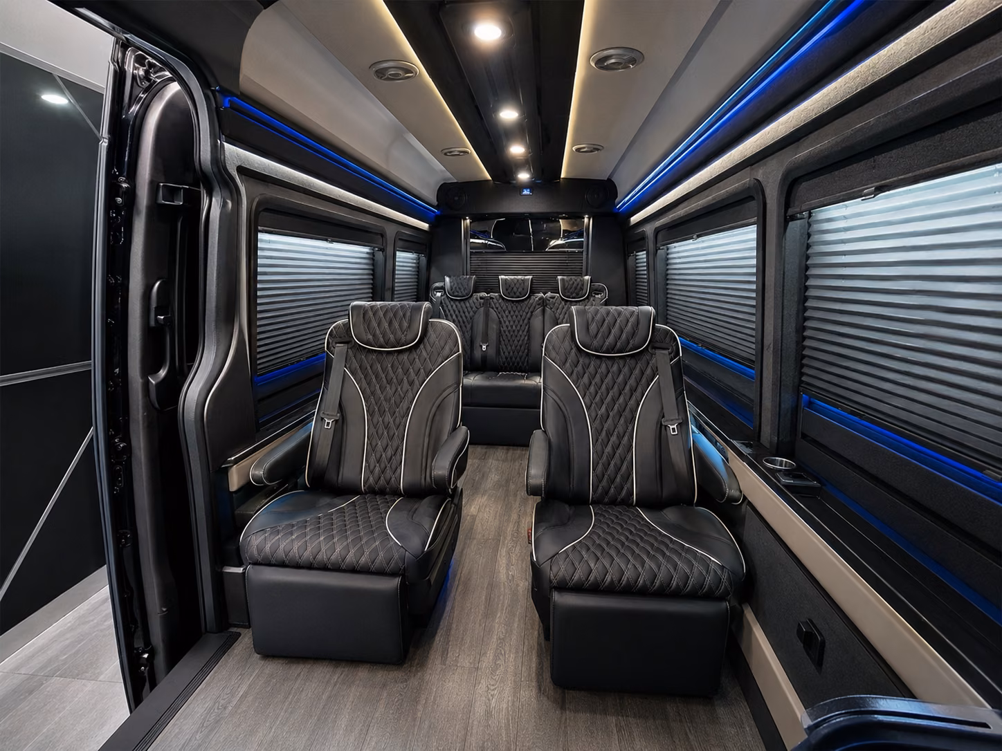 group airport shuttles for resorts hotels and corporate campuses in marana