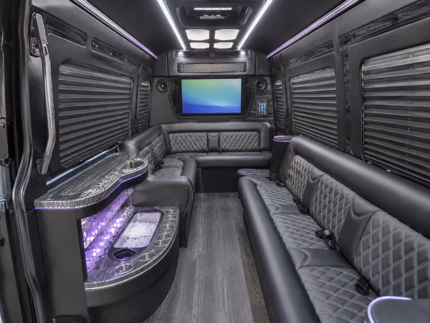 marana 15 passenger party bus