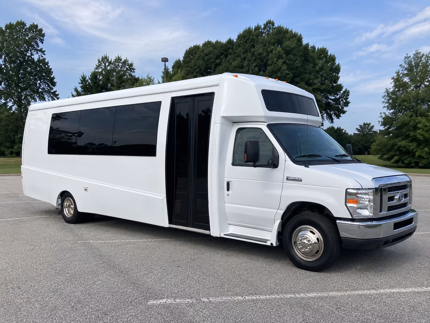 marana 18 passenger party bus